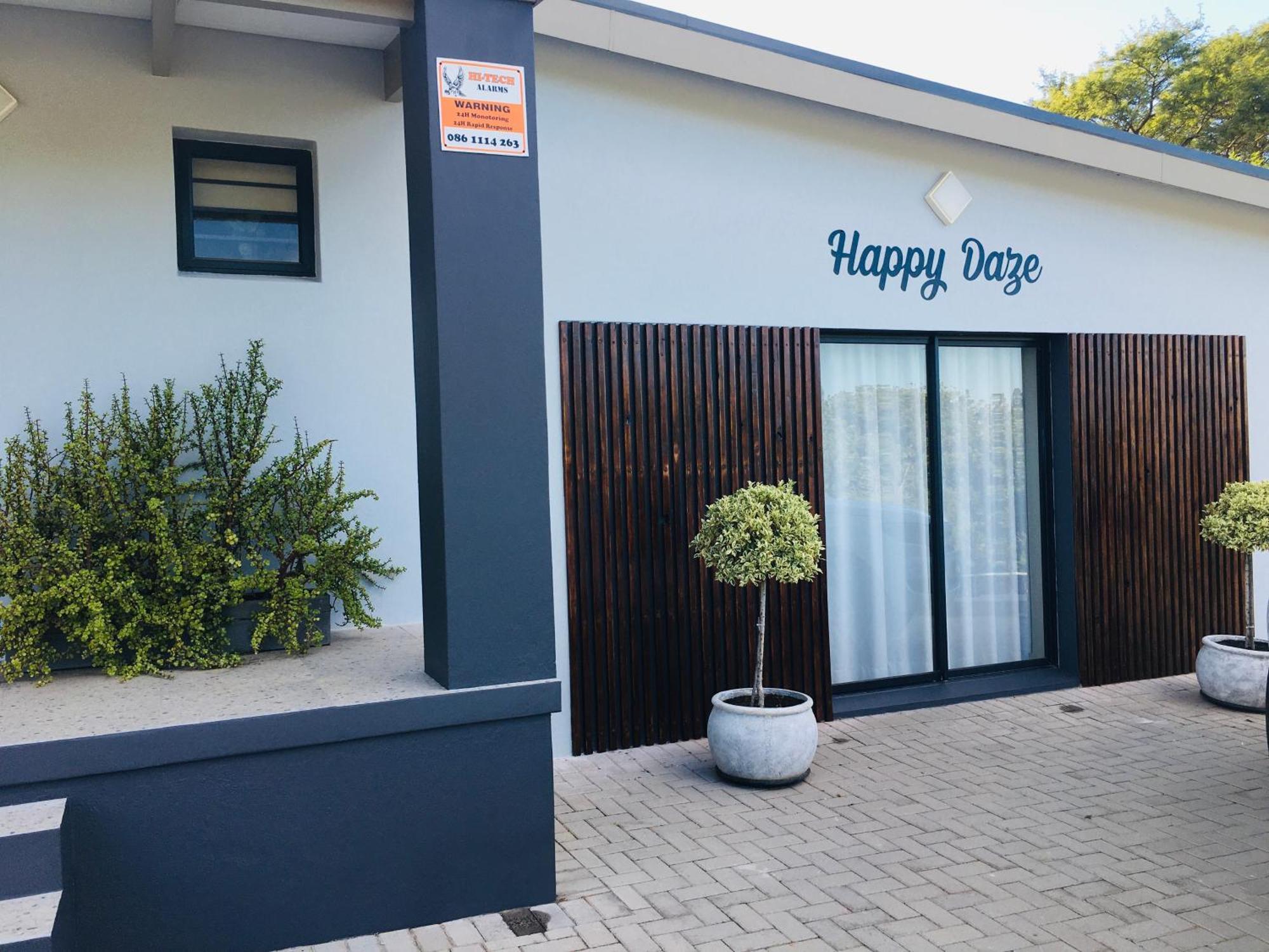 Happy Daze Apartment Свелендам Екстериор снимка