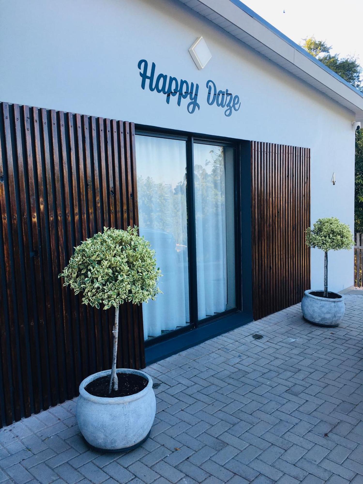 Happy Daze Apartment Свелендам Екстериор снимка